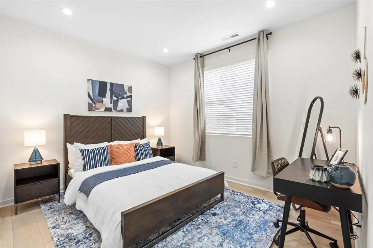 2 Unit Modern Apt Close To Uptown Charlotte