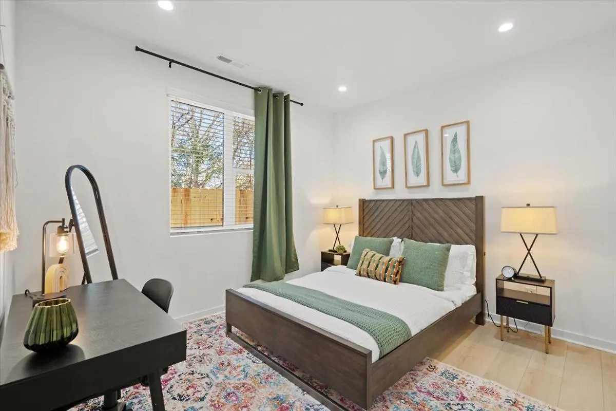 2 Unit Modern Apt Close To Uptown Charlotte United States